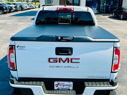 Used 2022 GMC Canyon Denali AWD/4WD image 15