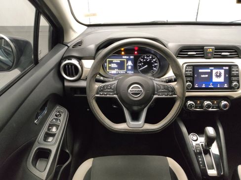 Used 2021 Nissan Versa SV FWD image 22