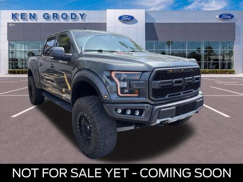 Used 2019 Ford F150 Raptor w/ Equipment Group 802A Luxury AWD/4WD image 1