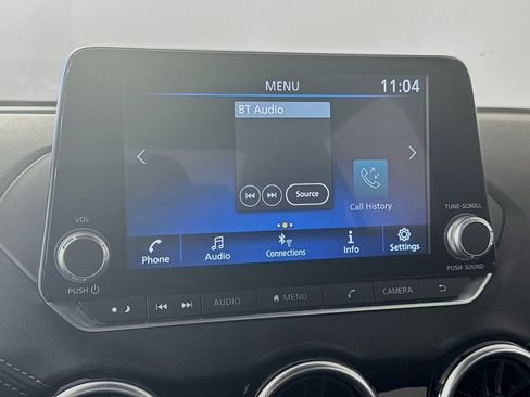 Used 2025 Nissan Sentra SV image 16