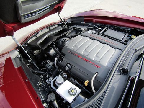 Used 2017 Chevrolet Corvette Stingray Convertible w/ 2LT Preferred Equipment Group image 20