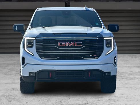 Used 2023 GMC Sierra 1500 AT4 w/ AT4 Premium Package image 10