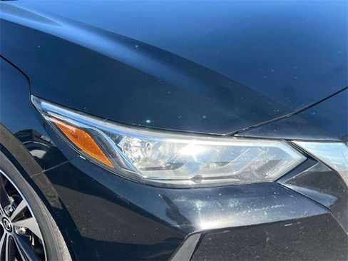 Used 2020 Nissan Sentra SV image 7