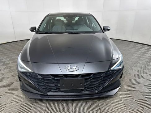 Used 2023 Hyundai Elantra SEL w/ Convenience Package image 8