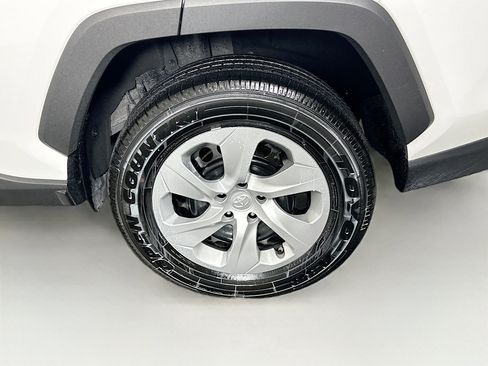 Used 2025 Toyota RAV4 LE image 11