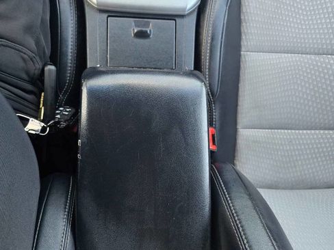 Used 2012 Toyota Camry SE image 22