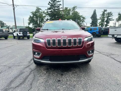 Used 2019 Jeep Cherokee Limited AWD/4WD image 3