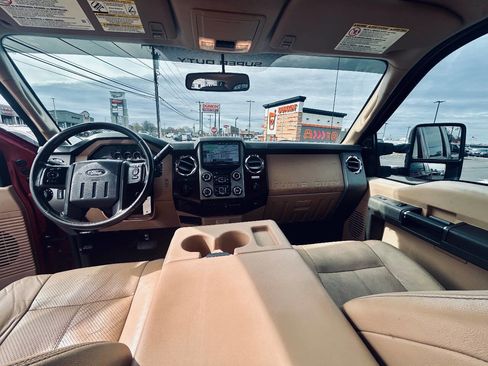 Used 2013 Ford F250 Lariat w/ Lariat Ultimate Pkg image 21