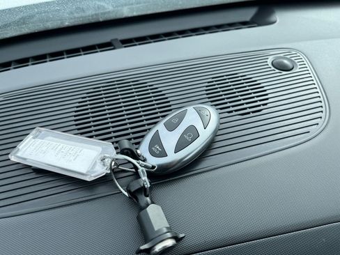 Used 2025 Hyundai Kona SEL image 21