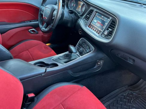 Used 2017 Dodge Challenger R/T Scat Pack image 16