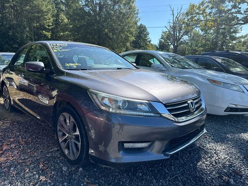 Used 2014 Honda Accord Sport image 3