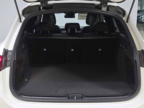 New 2026 Mercedes-Benz GLC 300 4MATIC image 14