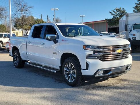Used 2019 Chevrolet Silverado 1500 LTZ w/ LTZ Texas Edition image 3