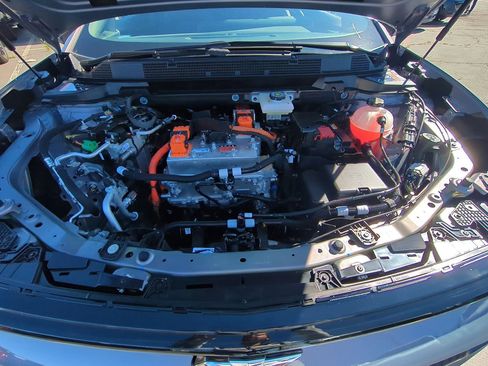 New 2026 Chevrolet Equinox EV LT image 29