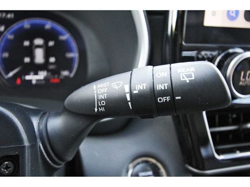 Used 2023 Toyota Highlander Limited FWD image 20