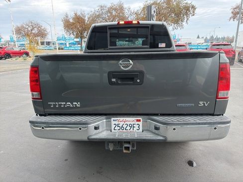 Used 2015 Nissan Titan SV w/ SV Value Truck Package image 16