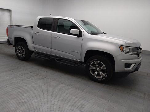 Used 2019 Chevrolet Colorado Z71 AWD/4WD image 11