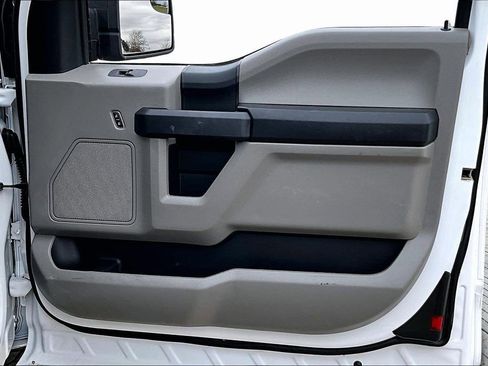 Used 2020 Ford F150 XL w/ XL Power Equipment Group image 19