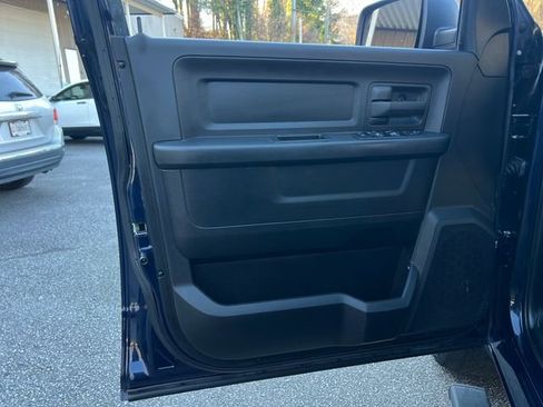 Used 2018 RAM 1500 Express w/ Express Value Package image 10