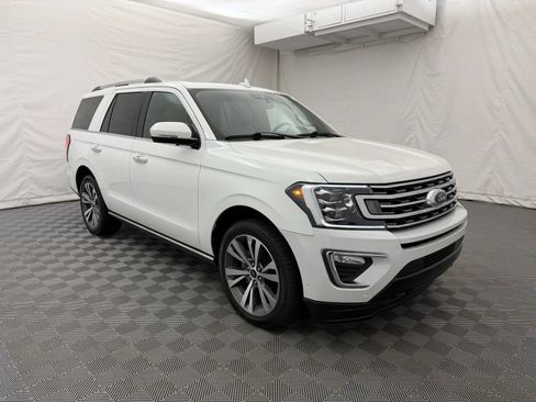 Used 2021 Ford Expedition Limited w/ Equipment Group 302A AWD/4WD image 4