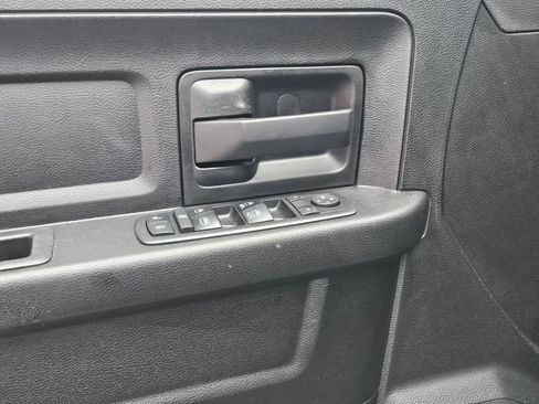 Used 2019 RAM 1500 Tradesman image 17