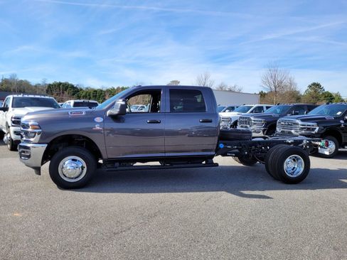 New 2026 RAM 3500 Tradesman w/ Chrome Appearance Group A image 2