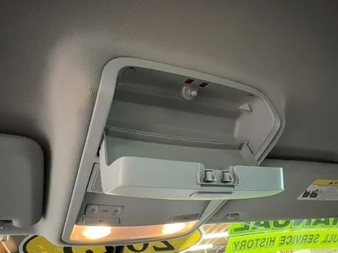 Used 2015 Volkswagen Passat 1.8T S image 35