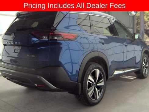 Certified 2023 Nissan Rogue SL w/ SL Premium Package AWD/4WD image 3