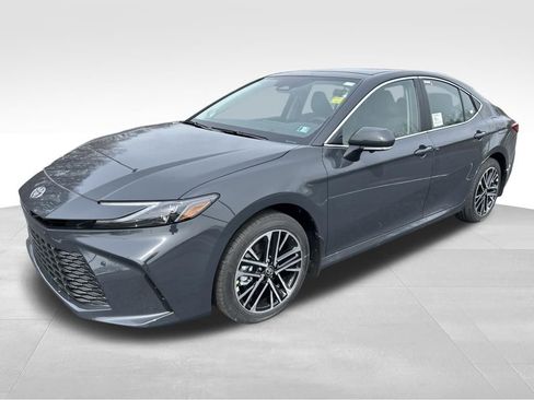 New 2026 Toyota Camry XLE image 1