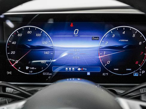 Certified 2026 Mercedes-Benz C 300 4MATIC Sedan image 13