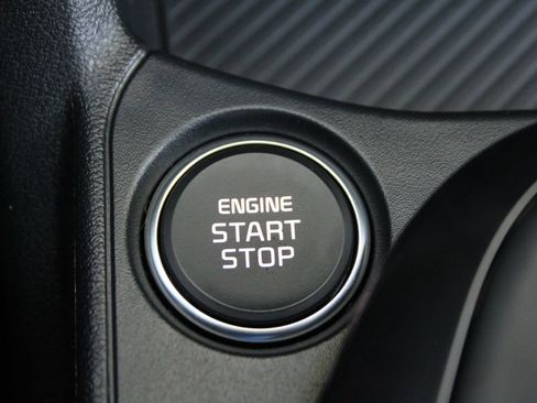 New 2025 Kia K4 EX image 31