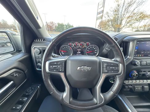 Used 2019 Chevrolet Silverado 1500 RST image 14