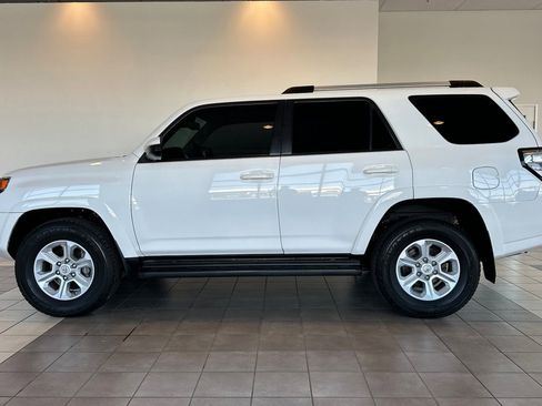 Certified 2021 Toyota 4Runner SR5 image 7