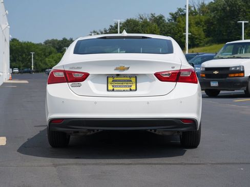 Used 2023 Chevrolet Malibu LT w/ Driver Confidence Package FWD image 4