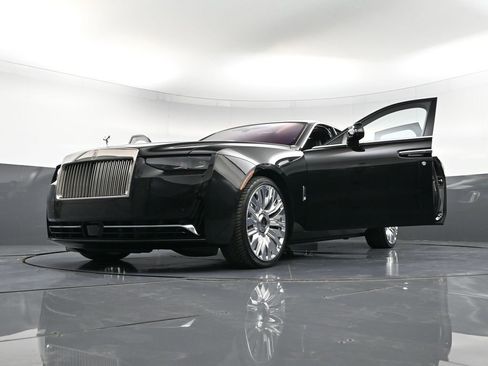 Used 2025 Rolls-Royce Ghost image 44