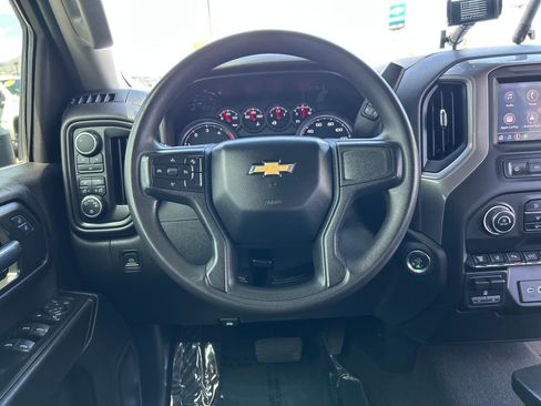 Used 2024 Chevrolet Silverado 2500 Custom w/ Custom Value Package AWD/4WD image 9