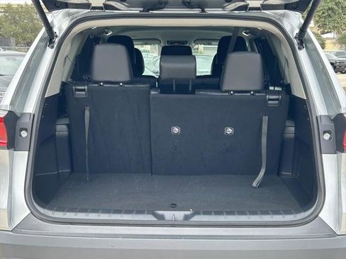 Certified 2025 Toyota Grand Highlander FWD image 13