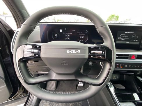 New 2026 Kia Sorento SX Prestige image 16