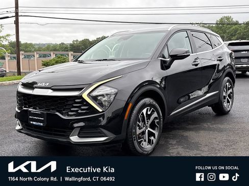 Used 2023 Kia Sportage EX AWD/4WD image 7