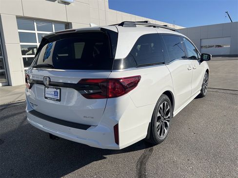 New 2026 Honda Odyssey Elite image 4