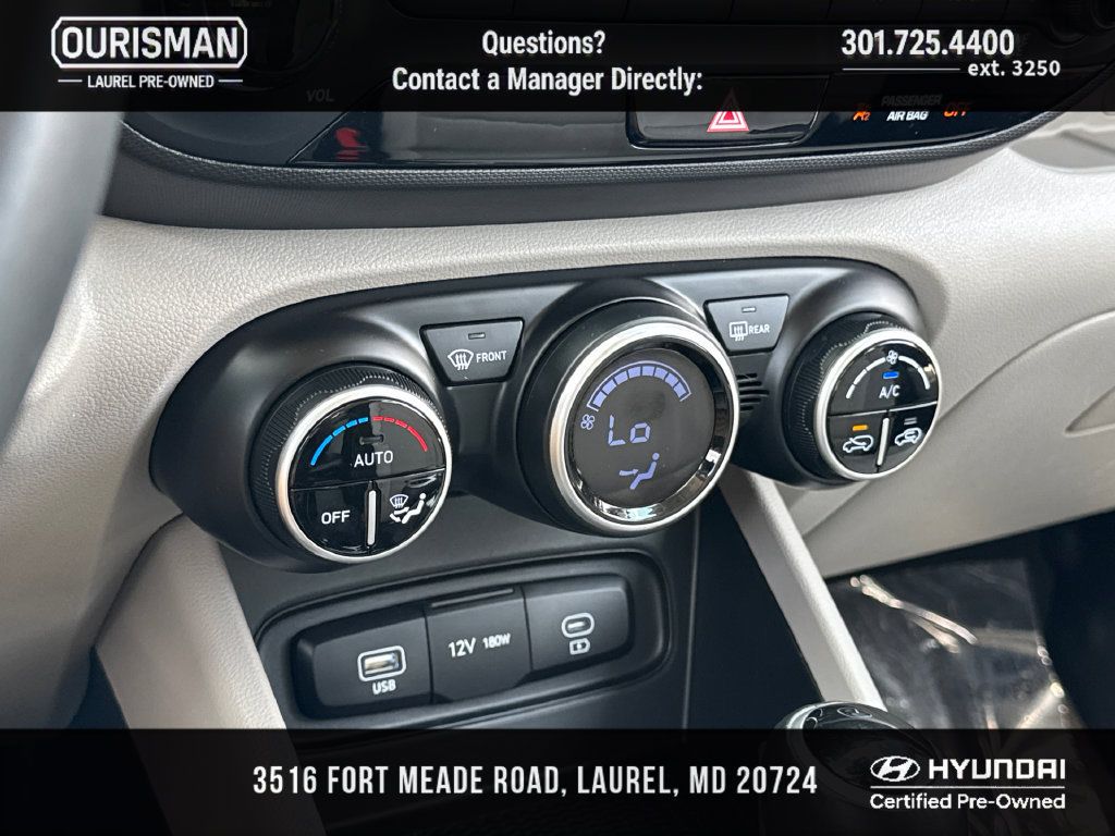 Certified 2025 Hyundai Venue SEL FWD image 14