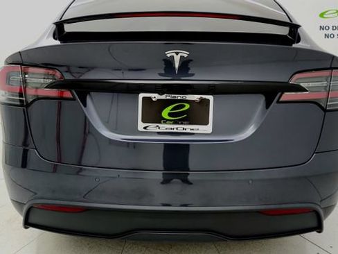 Used 2022 Tesla Model X AWD/4WD image 24