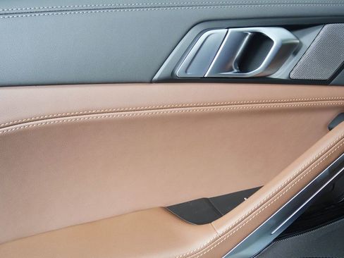 New 2026 BMW X6 xDrive40i image 14