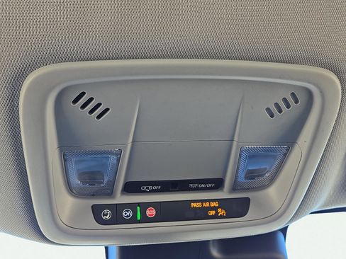 Used 2024 Chevrolet Malibu LT image 29