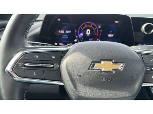 Used 2024 Chevrolet Traverse LT AWD/4WD image 24