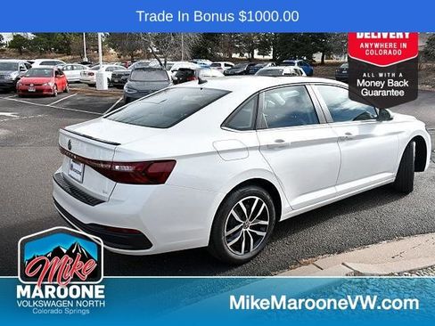 New 2026 Volkswagen Jetta SE image 5