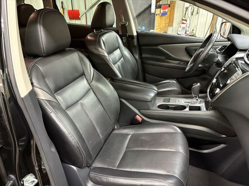 Used 2019 Nissan Murano SL image 17