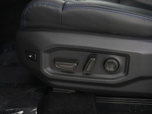 Used 2025 Toyota Sequoia Platinum image 31