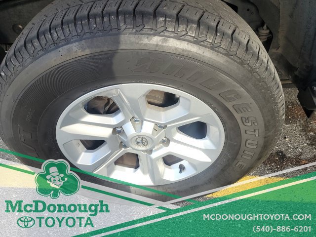 Used 2023 Toyota 4Runner SR5 Premium w/ Moonroof Package RWD image 25