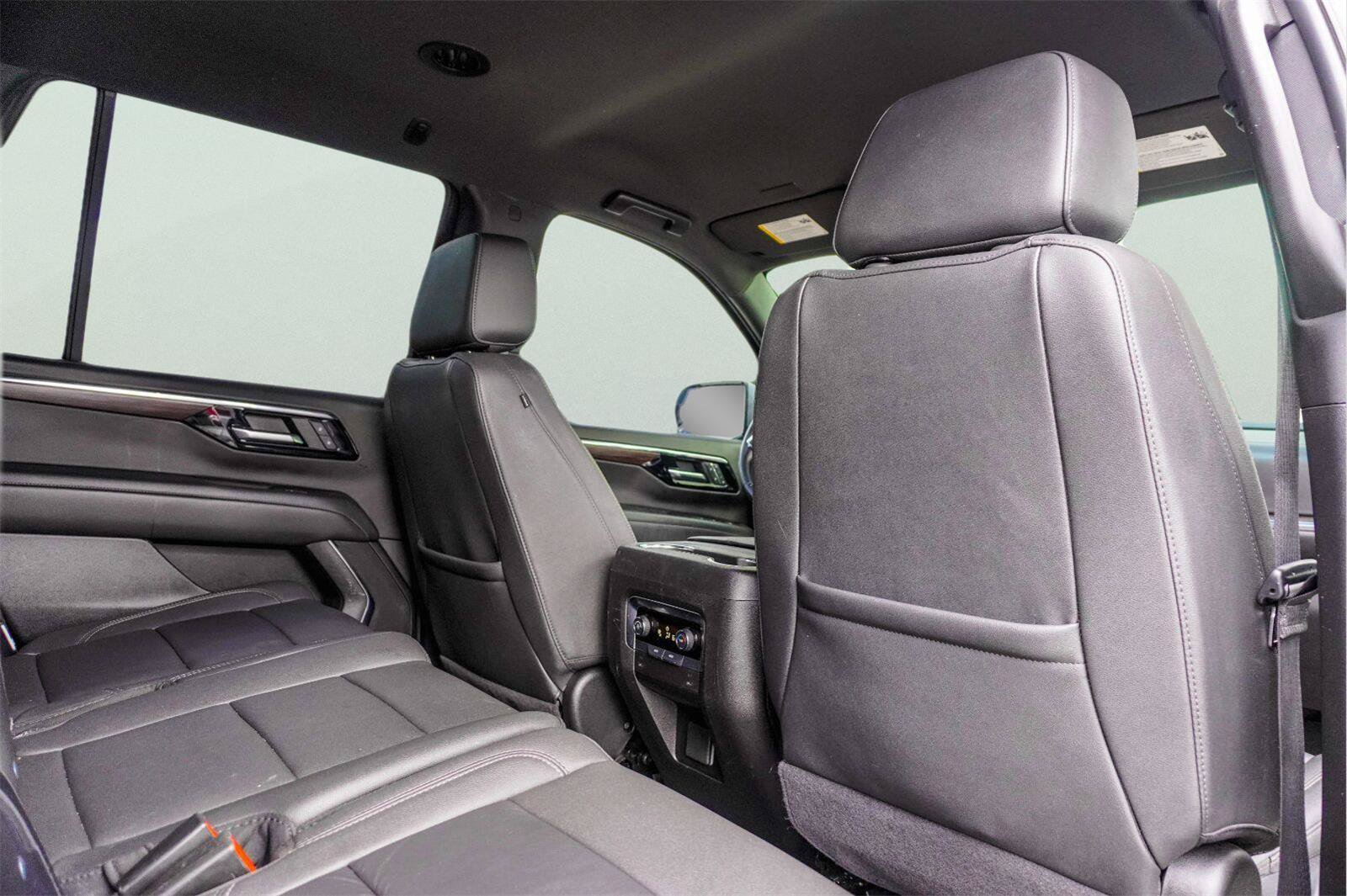 Used 2025 Chevrolet Tahoe Z71 AWD/4WD image 14